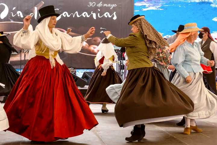 Día de Canarias 2024 Folklore en dans
