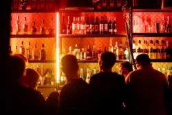 Stijgende prijzen in Canarische bars - beeld van een bar