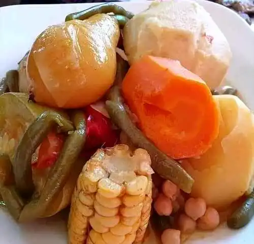 Puchero canario