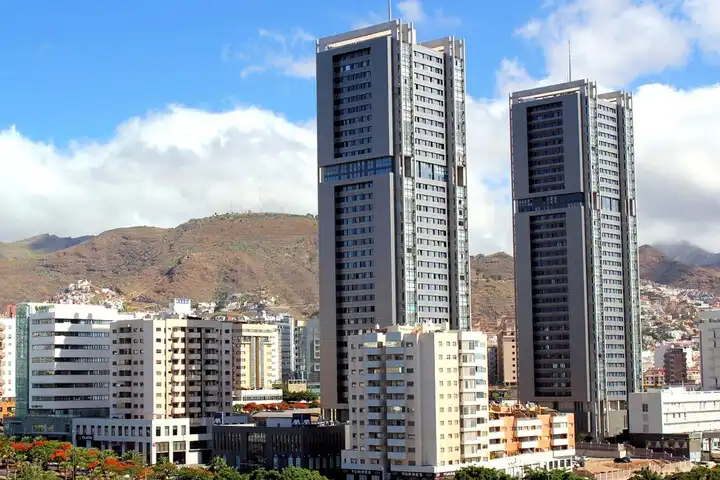 de Twin Towers van Santa Cruz de Tenerife
